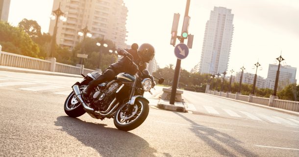 Kawasaki Z900 RS - neue Farben 2022